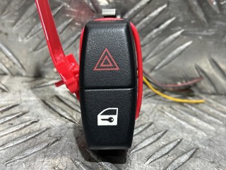 кнопка аварийной сигнализации BMW X1 E84 2011, 3.0 л., N52 B30 A, бензин, АКПП, внедорожник 5 дв., полный привод, 6131-6, 506-06