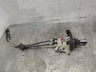 кулиса Toyota Corolla Verso 1 поколение E121 2001, 2.0 л., 1CD-FTV, дизель, 5МКПП, минивэн