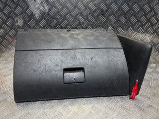 бардачок Volkswagen Golf 4 поколение 2002, 1.9 л., AXR, дизель, 5МКПП, универсал