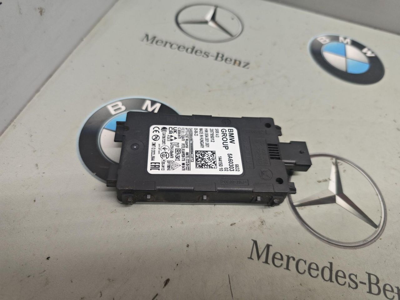 датчик мертвых (слепых) зон BMW XM G09 2023, 4.4 л., бензин, c5y, полный привод, 5A60303 - фото №1