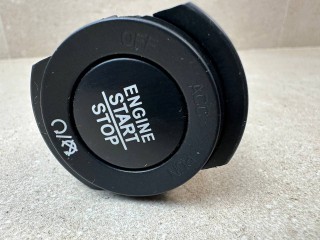 кнопка запуска двигателя Maserati Levante 1 поколение 2017, 3.0 л., бензин, АКПП, белый, внедорожник 5 дв., полный привод, 670086493