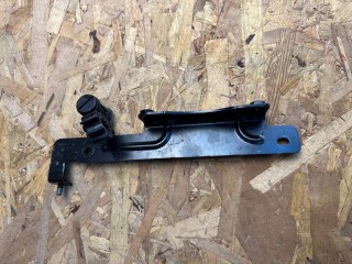 кронштейн (крепление) Alfa Romeo Stelvio 1 поколение 2018, 2.0 л., АКПП, серый, внедорожник 5 дв., полный привод