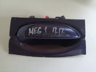 ручка наружная Renault Megane 1 поколение 1996, 1.6 л., K7M 690, бензин, 5МКПП, серебро, хетчбэк 5 дв.