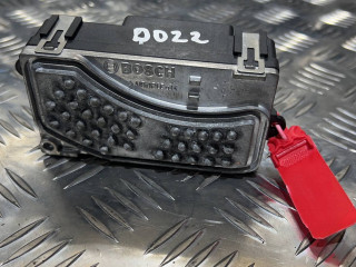 сопротивление печки Audi A6 4F/C6 [рестайлинг] 2010, 2.0 л., CAGA, дизель, 6МКПП, черный, универсал, 4F0910521