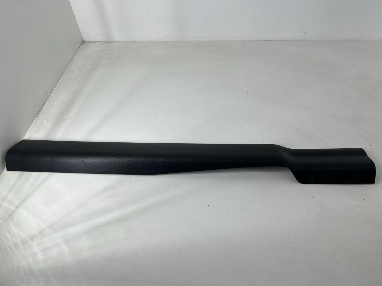 накладка на порог внутренняя BMW i3 L01 2015, электро, 51477272379 - фото №1