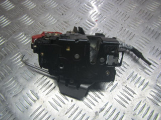 замок двери передней левой Audi A4 B5 [рестайлинг] 2001, 8E0839015C