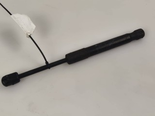 держатель капота Alfa Romeo Stelvio 1 поколение 2018, 2.1 л., дизель, АКПП, 50535450