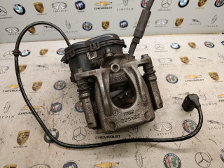 суппорт задний левый Infiniti QX30 1 поколение 2018, 2.0 л., бензин