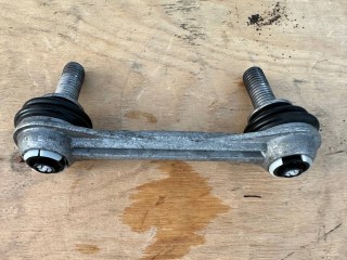 стойка стабилизатора Alfa Romeo Stelvio 1 поколение 2018, 2.0 л., АКПП, серый, внедорожник 5 дв., полный привод, 50548354