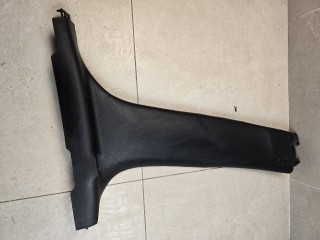 обшивка стойки центральной левой Alfa Romeo 2020, 1.8 л., бензин, АКПП, серый, передний привод, 156078899