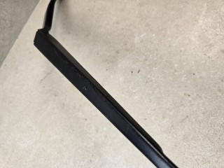 щеткодержатель (поводок стеклоочистителя, дворник) BMW X6 F16 2018, 7304071