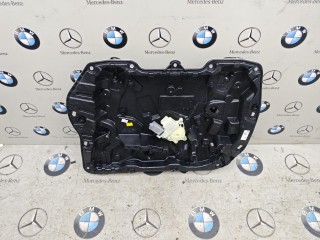 стеклоподъемник передний правый BMW 2023, 4.4 л., бензин, a96, полный привод, правый руль, 9450784