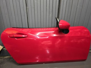 дверь передняя правая Fiat 124 Spider 1 поколение 2020, 1.4 л., АКПП, красный, кабриолет, задний привод, 6000613013