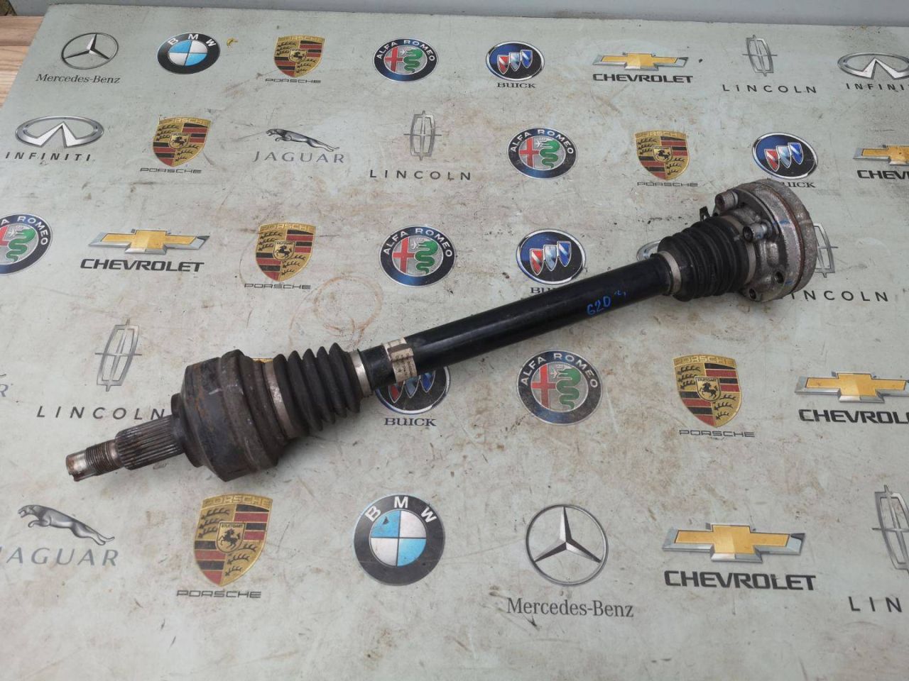 полуось задняя (приводной вал, ШРУС) Alfa Romeo Giulia 2 поколение 2019, 2.9 л., бензин, 00505498490, 50549849 - фото №1