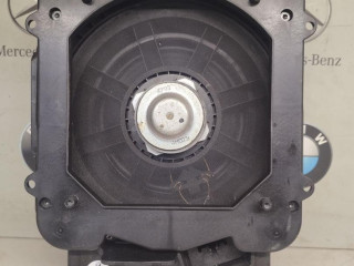 сабвуфер BMW 2 серия Active Tourer F45 2015, 2.0 л., бензин, 9275996