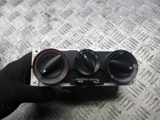 блок управления печки / климат-контроля SEAT Toledo 2 поколение 2002, 1.6 л., бензин, МКПП, седан, 1M0820045A