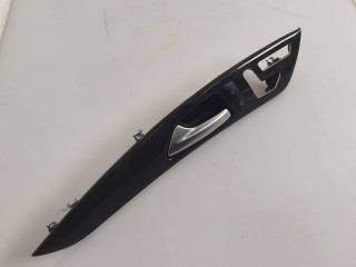 накладка двери (крышки) багажника Mercedes-Benz CLS-Класс C218 [рестайлинг] 2016, 3.0 л., OM 642.852, дизель, АКПП, белый 799, седан, задний привод, правый руль, A2187206180