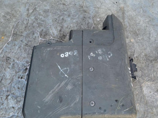 корпус воздушного фильтра Renault Scenic 1 поколение 1999, 1.6 л., бензин, 5МКПП, минивэн