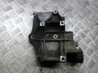 кронштейн компрессора кондиционера Volkswagen Passat B5 1998, 1.9 л., дизель, 028260885A