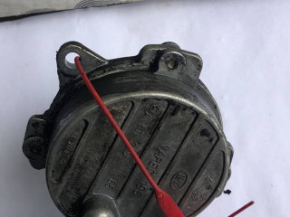 насос вакуумный Mercedes-Benz C-Класс W203/S203/CL203 2001, 2.2 л., OM 611.962, дизель, синий, универсал, A6112300065