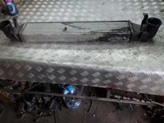 интеркулер Mercedes-Benz C-Класс W203/S203/CL203 2001, A2035000600