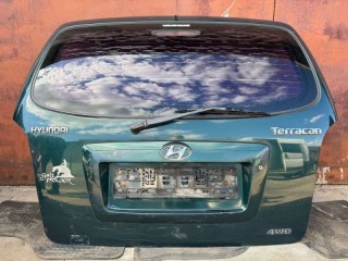 крышка багажника (дверь 3-5) Hyundai Terracan 1 поколение 2004