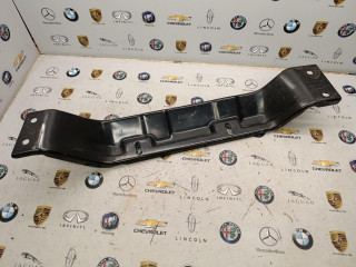 кронштейн (крепление) Porsche 2022, 2.0 л., бензин, АКПП, 8R0825001C