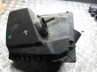 корпус воздушного фильтра Opel Astra H 2006, 1.9 л., дизель, МКПП, универсал, 55557127