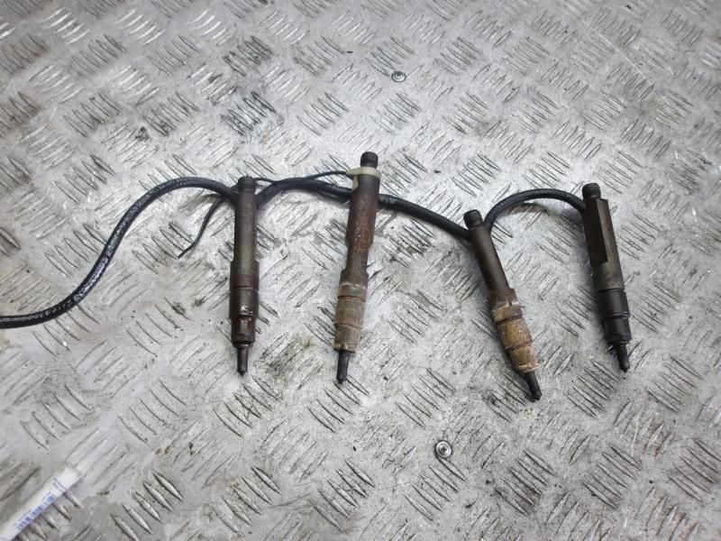 форсунка Volkswagen Passat B5 1998, 1.9 л., дизель, 028130201S, 028130201T - фото №1