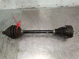 полуось передняя правая (приводной вал, ШРУС) Audi A3 8L (1996 - 2000), 1.6 л., бензин, 5МКПП, хетчбэк 5 дв.