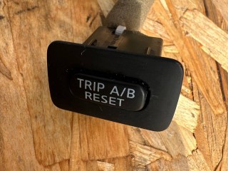 кнопка ручного тормоза (ручника) Infiniti EX 1 поколение 2010, 3.7 л., бензин, АКПП, серый, внедорожник 5 дв., полный привод