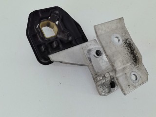 кронштейн радиатора BMW 3 серия F30/F31/F34 2013, 1.6 л., N13 B16 A, бензин, АКПП, седан, задний привод, правый руль, 7600540