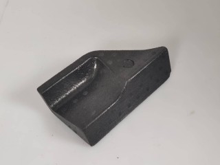 Панель заполнения пустот Tesla Model X 1 поколение 2018, L1S, АКПП, хетчбэк 5 дв., полный привод, 1092560-00-A