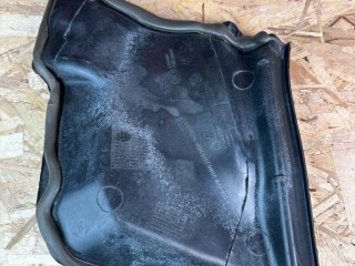 перегородка Mercedes-Benz GLE W166 2018, 2.2 л., дизель, АКПП, черный, внедорожник 5 дв., правый руль, A1666207801