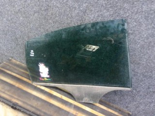 стекло двери задней правой Volkswagen Passat B5 [рестайлинг] 2004, 1.6 л., бензин, МКПП, седан