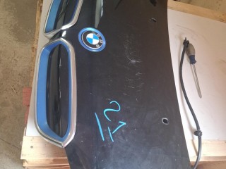капот BMW i3 L01 2016, правый руль
