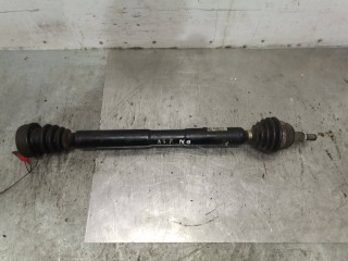 полуось передняя правая (приводной вал, ШРУС) Audi A3 8L [рестайлинг] 2002, 1.6 л., бензин, 5МКПП, 1J0407272AB