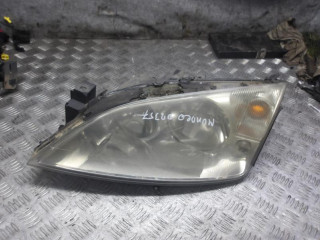 фара левая Ford Mondeo 3 поколение 2003, 1.8 л., бензин, МКПП, хетчбэк 5 дв., 1S7113006SC