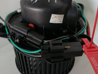 моторчик печки Peugeot 307 1 поколение [рестайлинг] 2006, 1.6 л., 9HV (DV6ATED4), дизель, 5МКПП, универсал