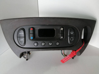блок управления печки / климат-контроля Renault Scenic 1 поколение [рестайлинг] 2001, 1.6 л., K4M 616, бензин, АКПП, минивэн, 7700435401