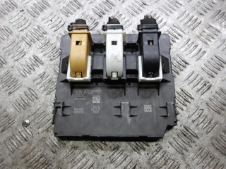 Блок управления BCM (Body Control Module) Volkswagen Passat B7 2014, 2.0 л., дизель, АКПП, универсал, 3AA937087Q