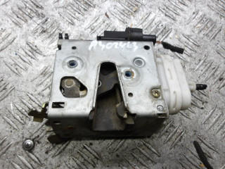 замок двери передней левой Audi A3 8L 1999, 1.8 л., бензин, МКПП, хетчбэк 5 дв., 8L1837015