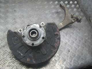ступица передняя правая Audi A4 B6 2002, 1.8 л., бензин, МКПП, универсал