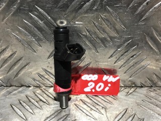 форсунка Audi A4 B6 2003, 2.0 л., бензин, МКПП, 06B133551T