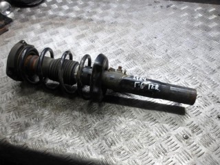 стойка передняя правая Volkswagen Golf 6 поколение 2009, 1.6 л., дизель, МКПП, универсал