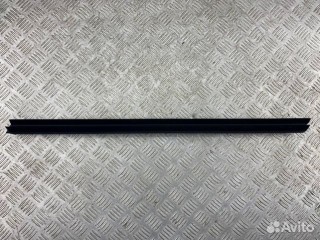Уплотнитель стекла BMW X5 G05 (2018 - 2026), 51337428675