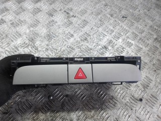 бардачок Volkswagen Passat B6 2006, 2.0 л., дизель, МКПП, универсал, 3C0858407