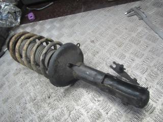 стойка передняя левая Volkswagen Golf 1 поколение 1992, 1.9 л., дизель