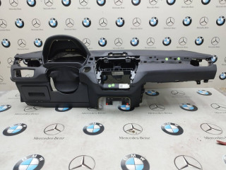 панель передняя салона (торпедо) BMW X1 F48 2018, 2.0 л., бензин, АКПП