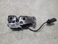 замок капота Skoda Yeti 1 поколение 2009, 2.0 л., CFHA, дизель, 5МКПП, коричневый, 5L0823509B - фото №3